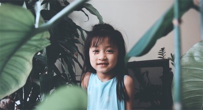 姓来女孩名字中间有晚 来的姓名大全女孩名字来什么晚