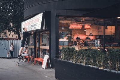 开粮食经营部起名字极开始的 带极字的店名最霸气的